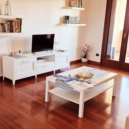 Ancora Apartment Quartu SantʼElena Exteriör bild