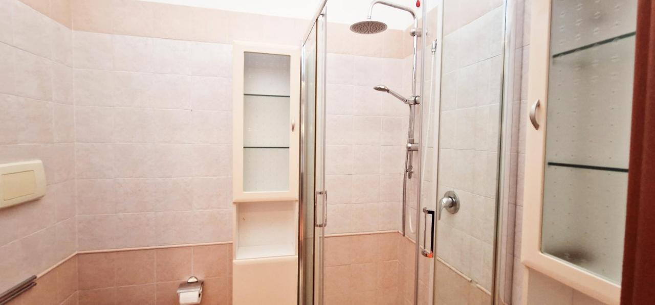 Ancora Apartment Quartu SantʼElena Exteriör bild